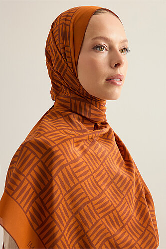  İman Kare Safran Krep İpek Gömlek Şalı 70x210 - Imannoor (1)