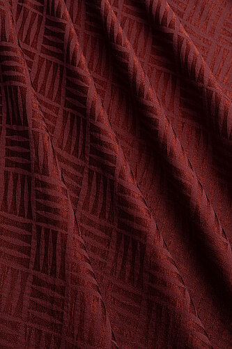 Iman Square Naia Cotton Shawl Burgundy - Imannoor (4)