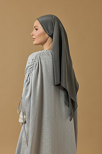 Iman Square Silver Silk Abaya - 5