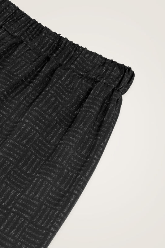 Iman Square Textured Black Silk Trousers - 6