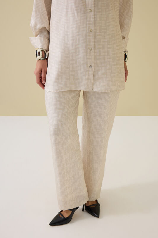 Iman Square Textured Ecru Silk Trousers - 3