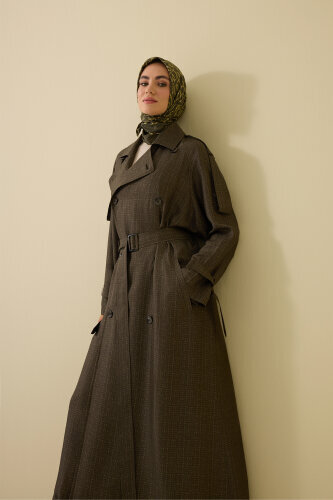 Iman Square Textured Khaki Silk Trench Coat - 8