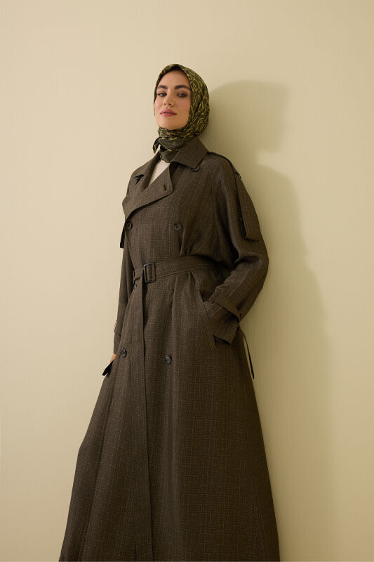 Iman Square Textured Khaki Silk Trench Coat - 8