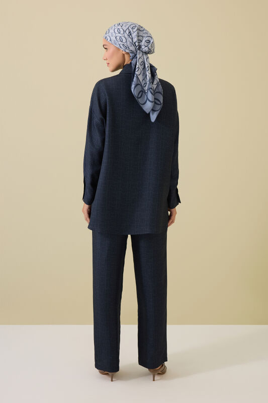 Iman Square Textured Navy Blue Silk Trousers - 5