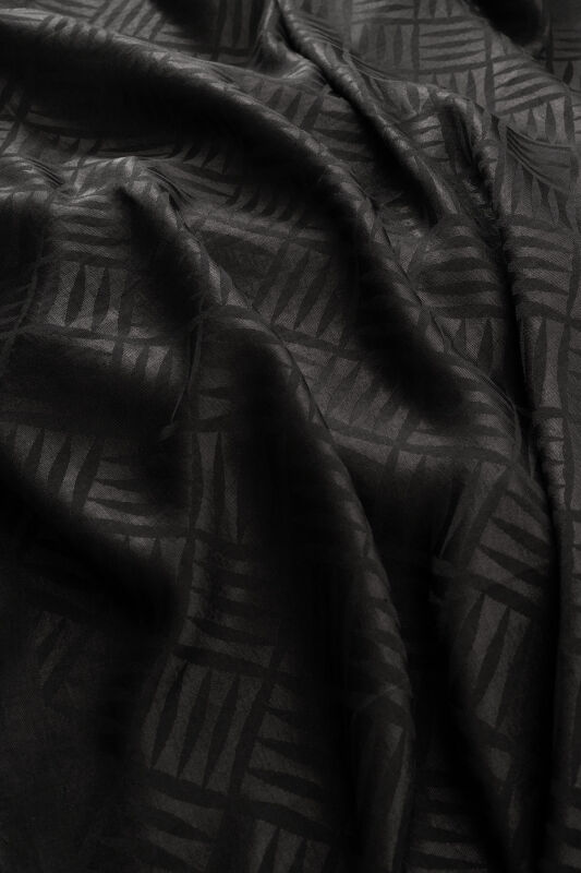 Iman Square V Naia Cotton Scarf Black - 2