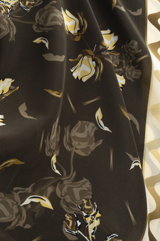 İman'ın Gülü Kahverengi Krep İpek Kimono Şalı 70x210 - 2