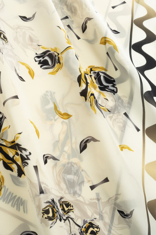 İman'ın Gülü Krem Krep İpek Kimono Şalı 70x210 - 2