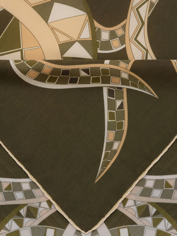 İmannoor x Rawdah Octopus Green Floss Viscose Shawl - 2