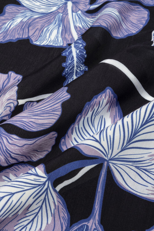 Imannoor x Rawdah Mecca Rose Blue-Purple Viscose Shawl - 2
