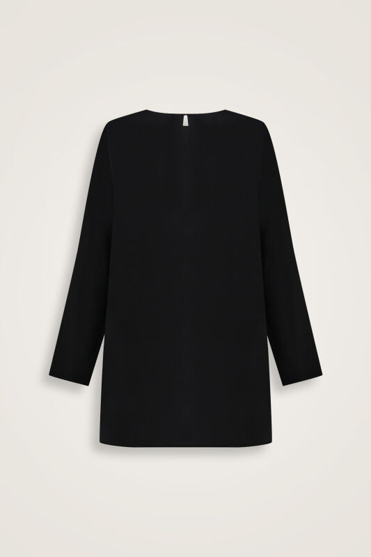 Imannoor x Rawdah Plain Color Black Silk Blouse - 2