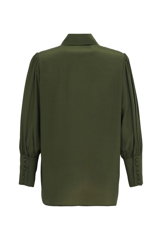 Imannoor x Rawdah Pointed Collar Green Crepe Silk Shirt - 2