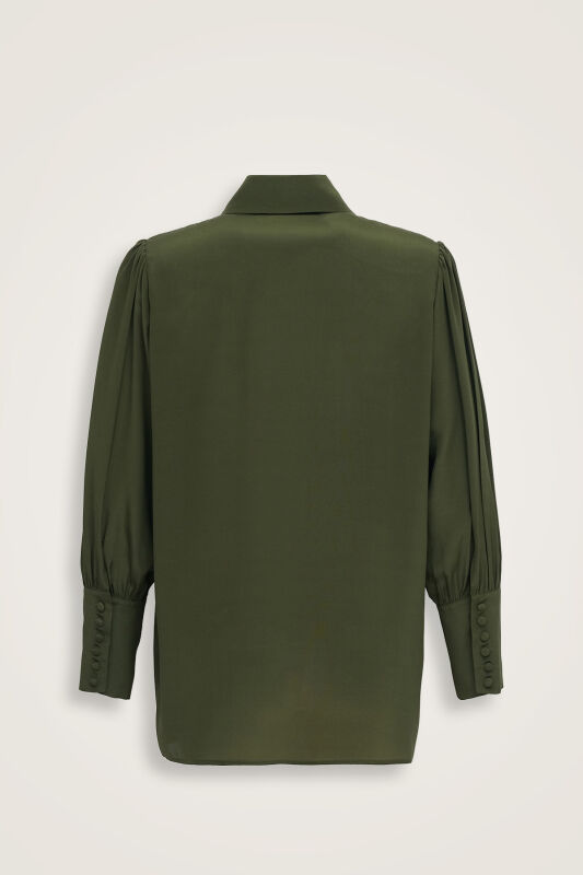 Imannoor x Rawdah Pointed Collar Green Crepe Silk Shirt - 2