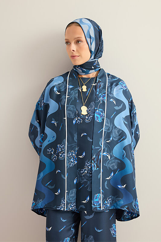 Iman's Rose Navy Blue Twill Silk Kimono - 1