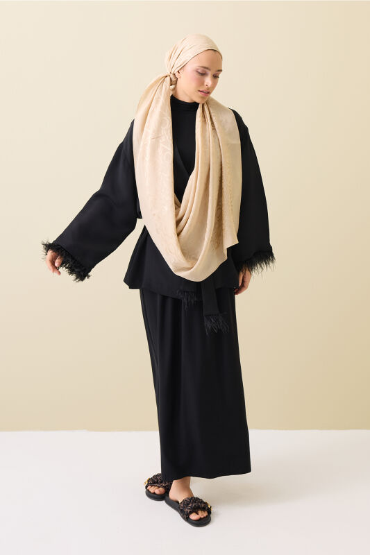 Monogram İmza Bal Beji Shiny Jakar Şal 70x200 - 5