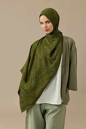 Monogram İmza Haki Shiny Jakar Şal 70x200 - Imannoor (3)