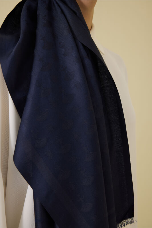 Karanfil Monogram Koyu Mavi İpek Şal 68x200 - 5