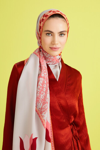 Key Hole Silk Shawl Coral 