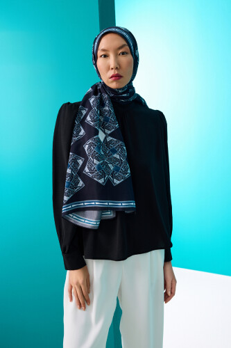 Kite Bright Flush Viscose Shawl Black 