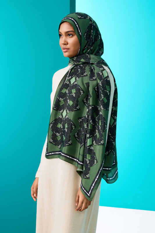 Kite Bright Flush Viscose Shawl Green - 5