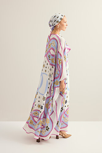 Knitted White Crepe Silk Kaftan - 7