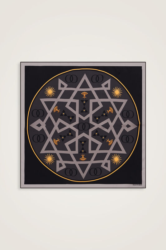 Kubbe Siyah Tivil İpek Eşarp 90x90 - 2