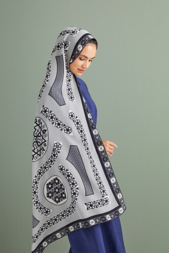 Labyrinth Silk Shawl Grey 