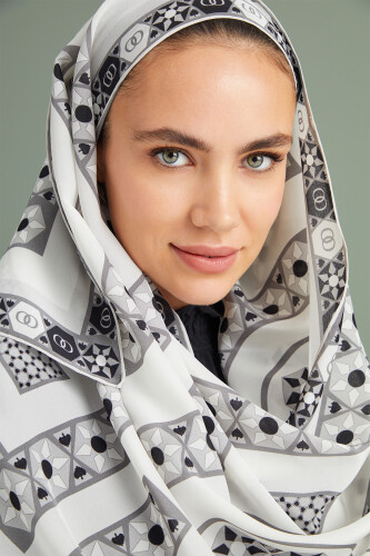 Labyrinth Silk Shawl White - 1