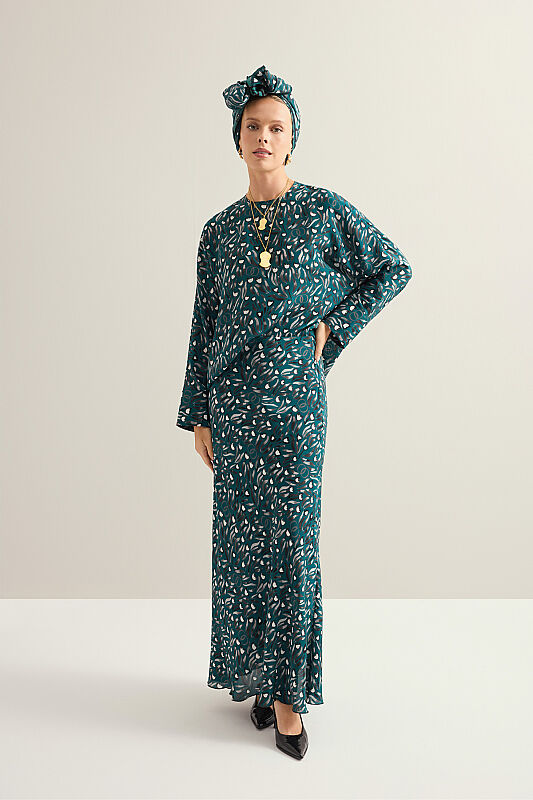 Lale Tarlası Petrol Krep İpek Etek - 1