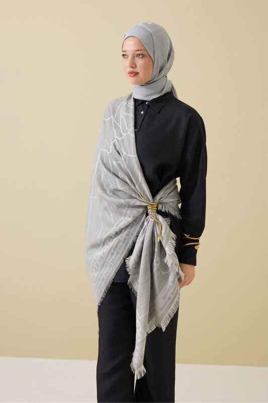 Leyla Gri Yün İpek Eşarp 140x140 - 6