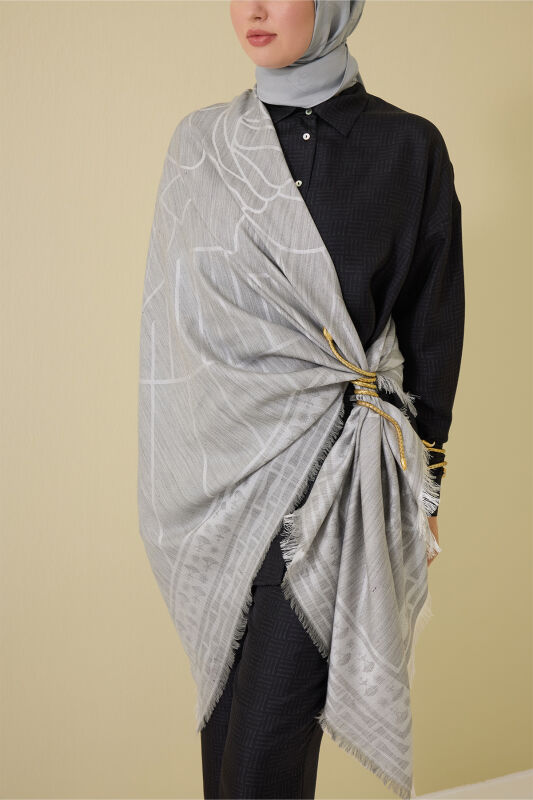 Leyla Gri Yün İpek Eşarp 140x140 - 1