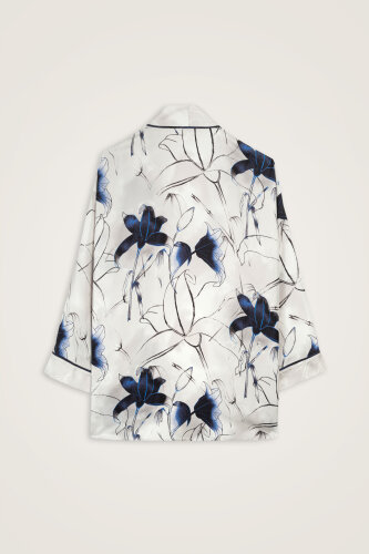 Lilies in Bloom Silver Twill Silk Short Kimono - 3