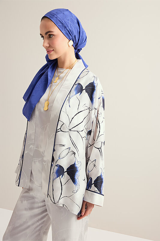 Lilies in Bloom Silver Twill Silk Sleeveless Blouse - 1