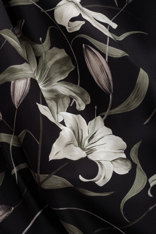 Lily Black-Green Silk Dress Shawl - 4