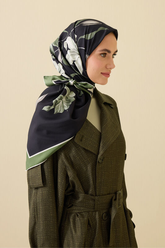 Lily Black-Green Silk Scarf - 5