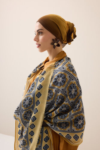 Mihrab Motif Yellow-Gray Wool Shawl 