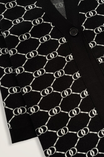 Monogram Siyah Triko Hırka - Imannoor (2)