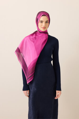 Moon Gate Fuchsia Floss Cotton Shawl - 4