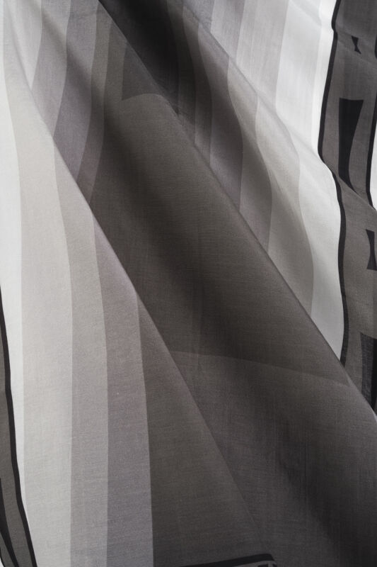 Moon Gate Gray Floss Cotton Shawl - 2