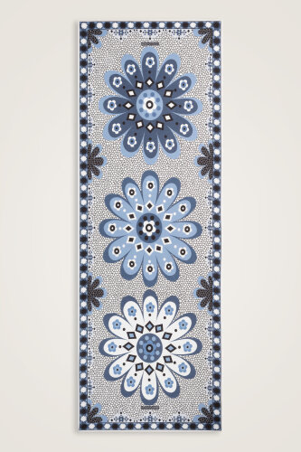 Mosaic Daisy Flower Pot Cotton Floss Shawl - 1