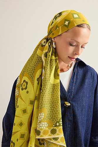 Mosaic Daisy Yellow Cotton Floss Scarf 