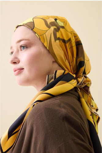 Neşe Siyah-Altın Tivil İpek Eşarp 90x90 - Imannoor (3)