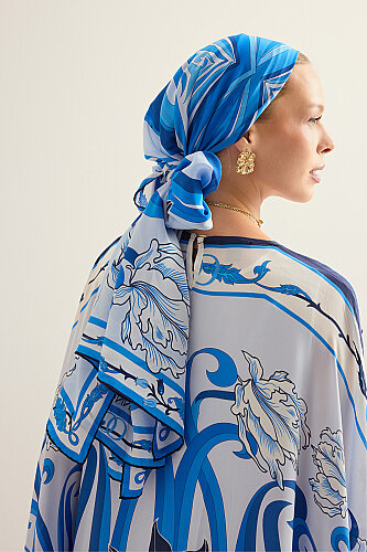 New World Blue Crepe Silk Kaftan Shawl 