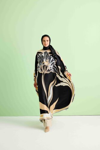 Night Flower Black/Gold Silk Kaftan 