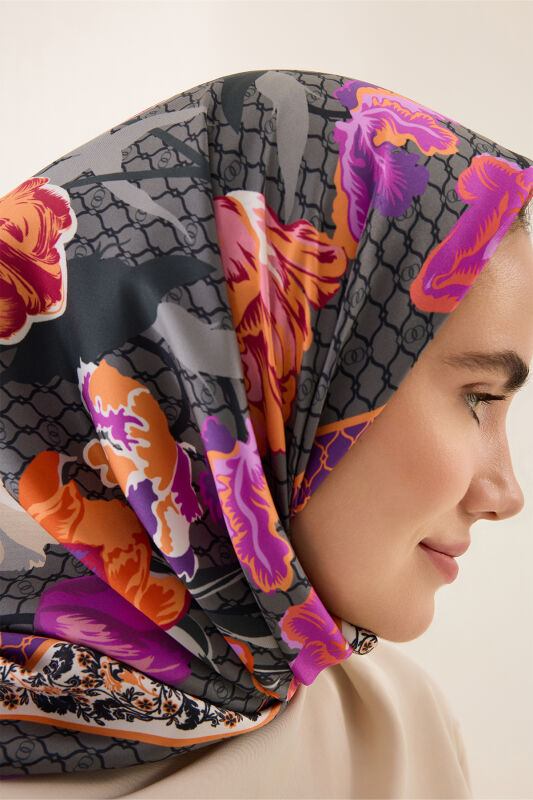 Night Garden Anthracite Silk Scarf - 4