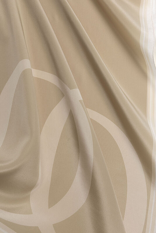 Noor Logo Bej Krep İpek Şal 70x210 - 2
