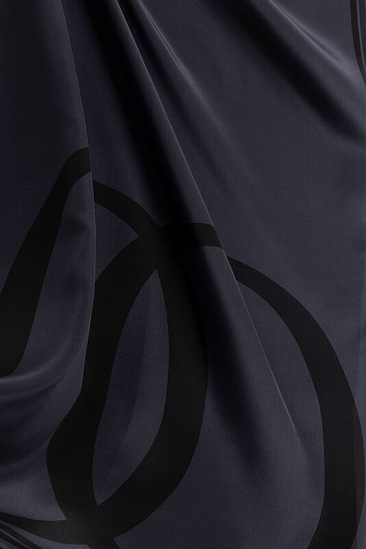 Noor Logo Dark Gray Crepe Silk Shawl - 2