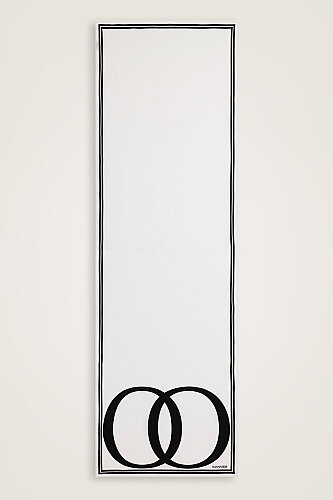 Noor Logo Siyah-Beyaz Krep İpek Şal 70x210 - Imannoor (1)