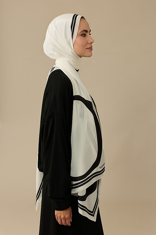 Noor Logo Siyah-Beyaz Krep İpek Şal 70x210 - 6