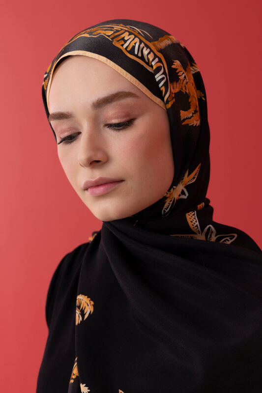 Oasis Flush Viscose Shawl Black/Gold - 4