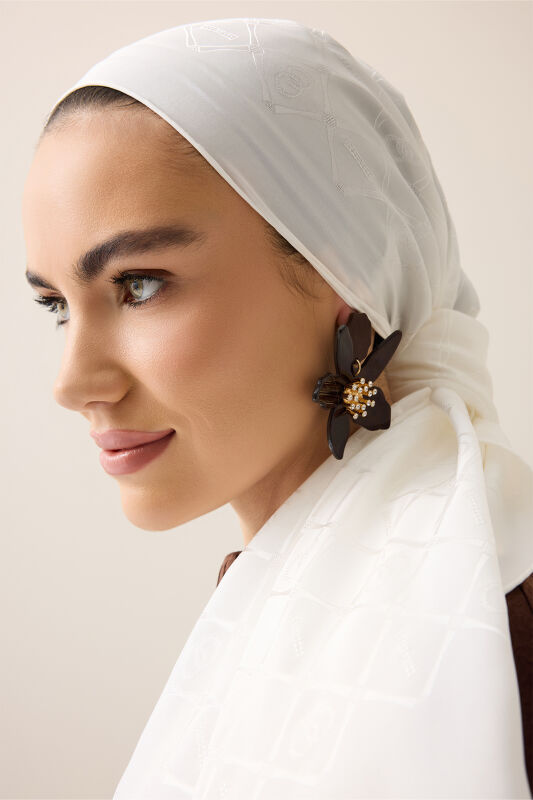 Oryantal Kafes Kırık Beyaz Jakarlı İpek Şal 70x200 - 6